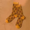 2023 100 % Baumwollsocken, modische Herrensocken, Frühling und Herbst, Männer, schweißabsorbierend, atmungsaktiv, geruchshemmend, vier Jahreszeiten, verdickt, geringe Hilfe, kurze Röhre, Sport