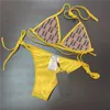 Baddräktdesigners bikini sommar badkläder för kvinnor skjuter upp vadderade bikinis set damer sexiga underkläder3027