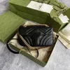 Marmont Sac à bandoulière en cuir véritable pour femme pour homme 3 tailles avec chaîne en métal à la mode Sacs à bandoulière carrés de luxe Designer Mini mode fourre-tout à bandoulière réglable Sangle de sac