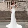 Partykleider Sexy Meerjungfrau Hochzeit Lange Ärmel Für Frauen Boot-ausschnitt Knöpfe Spitze Applikationen Weiß Robe De Mariee Fleck Braut Kleid 230221