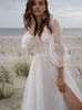 Robes de soirée TIXLEAR Femmes Plage Boho Robe de Mariée 2023 avec Manches Longues Bouffantes Vcou Dot Tulle Haute Fente Dentelle Robe De Mariée Sur Mesure 230221