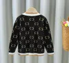 C108 Crian￧as de designer de designer Jaqueta de malha do cardigan rosa beb￪ su￩teres de malha Jumper Jumper Children Coat