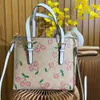 De Tote Bag Roze Designer Tassen met grote capaciteit Winkelhandtas Dames Grote luxe strand leren bakken Elegante werktassen Klassieke portemonnees 230510bj 230807