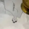 Collane con pendente di lusso di marca del progettista del trifoglio di amore delle donne con la collana di gioielli del regalo della collana del choker dell'argento dell'oro del diamante di cristallo brillante 4 foglie