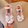 Sandals Girls Beading Bowknot Flat Sandals Children's Patent Leather Rhinestone Shoes Fashion Baby Kids Comfortable Wedding Sandals G692 R230220