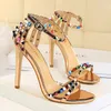 Klänningskor BigTree Rivet High Heels Roman Style Women Sandals Stiletto 2023 Designer Pumpar Party