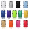 Utomhus Tshirts 12 PCS Barn Män Fotboll Vest Soccer Pinnies Jerseys Quick Torking Basketball Running Youth Practice Training Bibbs 230221