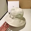 2024 Berretti da donna fibbia per cintura design cappelli a secchiello lusso Panama tesa larga sole estivo cupola sottile pieghevole cappello da pescatore Casquette Femme