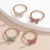 Ringas de cluster Forma colorida de borboleta de strass para mulheres Jóias casuais de hip hop anilos mujer anel de casamento