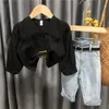 Kinderhemden Frühling Kinder Mädchen Kleidung Anzug Kinder Langarmshirt Hohe Taille Jeansgürtel Baby Mädchen Kleidung Set Mädchen Revers Spitzenbluse 230220