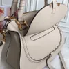 مصمم حقيبة حقيبة Marcie Women Women Big Hand Handbag Leather Shop Pages مصممون حقيبة حمل مزدوجة مصنوعة من حمل العجل الحبيب 7A محفظة كبيرة ذات جودة كبيرة كل الحجم