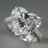 Anillos de racimo personalidad de moda 7,5 blanco rosa en forma de corazón 12 12mm anillo de diamante de alto carbono joyería de fiesta de lujo para mujeres 2023