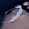 Tiaras Nowe przybycie Oszałamiające zabytkowe zabytkowe ustawienie liści sześcienne cyrkon ślub Tiara cZ królowa Królowa księżniczki Pageant Crown Z0220