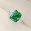 Dexule 5ct Emerald Diamond Ring Real 925 Sterling Silver Party Wedding Band Pour Femmes Promise Engagement Bijoux Cadeau