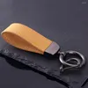 Keychains 2023 Luxury Geatine en cuir Lanyard HECHAIN ​​HOMMES FEMMES Square Modèle Gunmetal Buckle Car Key Honder Bijoux