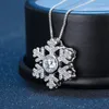 Pendentif Colliers Exquis Cristal Zircon Flocon De Neige Collier Élégant Charme Femmes De Noce Bijoux De Mode De Noël Fille Cadeau