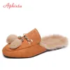 Pantofole Aphixta Pantofole in vera pelliccia Scarpe Donna 2022 Muli Pantofole pelose da donna Inverno Caldo Scarpe da donna Pantofole moda Capelli di coniglio Z0215