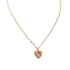 Hänghalsband som lyser zirkonhjärtkristallhalsband för kvinnor Guldfärgklavikelkedja Kort kvinnlig 2023 Fashion Jewelry