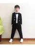 Set di abbigliamento Primavera Estate Bambini Set di abiti doppiopetto Flower Boys Wedding Party Piano Performance Come Kids Blazer Pantaloni Abiti W0222