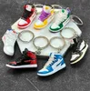 Designer 139 Styles 3d Basketball Shoes Keychain Sneakers Keychains para mulheres de pingente de bolsa Mini Sport Shoe Keyring 2024