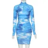 Abiti casual BKLD Colorful Tie Dye stampato manica lunga increspato aderente Skinny Midi Womens Party Clubwear Ladies High Neck Zipper Dress