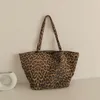 Borse da sera Tote casual per donna Borsa grande Designer Borsa per il tempo libero Borsa di alta qualità Shopping in tela con stampa leopardata di grande capacità