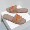 Zapatillas zapatillas bordadas playa tacón plano de tacón plano diseñador de verano flojes bajas consuelo damas grandes