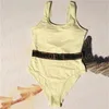 بدلة سباحة نسائية مصممة من قطعة واحدة ملابس سباحة بكتف مرفوع لأعلى لباس سباحة لحفلات الإجازة