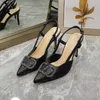 7a top de couro de couro sandálias de salto alto sandálias Designer clássico moda de moda pontiaguda