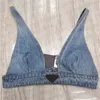 T-shirt in denim da donna firmate gilet con distintivo in metallo Top a tubo con imbracatura a V profonda sexy Abbigliamento donna