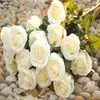 Fiori decorativi 50 Pz/lotto Fiore Artificiale Rose Bouquet Casa Soggiorno Ornamento Per La Decorazione Di Nozze Regalo Di San Valentino