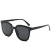 Sunglasses Korean Unisex Gentle Polarized Sunglasses for Men Driving Frame Sunglasses Eyewear G221215