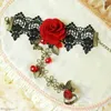 Bracelet Rouge Rose Bracelet En Métal Punk Style Gothique Bracelets Romantiques Fête Valentine Cadeau Pour Amant Femmes Mode Dentelle Bijoux De Mariage