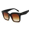 Occhiali da sole quadrati Occhiali da sole oversize Donna Fashion Black Gradient Occhiali da sole vintage Occhiali da sole femminili Outdoor Driver Retro Oculos De Sol G221215