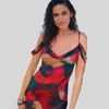 Saia feminina de ver￣o feminino feminino de moda de moda suspensa com cintura alta de uma linha de uma linha de um vestido de temperamento de ombro de uma linha