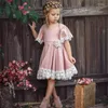 Flickaklänningar Baby Girls Princess Lacework Flare Sleeve Flower Elegant Lace Dress Pure Cotton Kids Clothes for Birthday Present