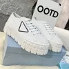 Con scatola Prad Designer Sneaker in gabardine Scarpe casual in nylon Sneaker con ruota da donna Sneakers classiche in tela Stilista Scarpe da ginnastica di marca Piattaforma H TE