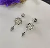 Dingle örhängen 1 par Mabe Shell Pearl Silver 925 Kvinnliga smycken Luxury Statement Wedding Jewelr Natural