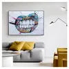 Malerei Straße Kuss Poster und Drucke Wand Kunst Bild für Wohnzimmer Schlafzimmer Zeigen Zähne Lippen Graffiti Kunst Woo