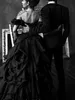 검은 고딕 A- 라인 웨딩 드레스 2023 플러스 크기 오프 어깨 계단식 주름 장식 레이스 업 코르셋 레이스 신부 드레스 마리지