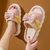 Slippers Home Slippers for Women Butterflyknotknot Plataforma Slides de chinelos de casa feminina Mulheres fofas de chinelos internos Z0215