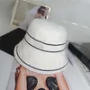 Luksusowy projektant czapki kubełkowej 2023 Kobiety mężczyzn damski baseball kapmmen różowy i kobiety niebieski biały projekt mody baseball litera jacquard unisex fishing sukienki czapki