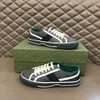 Tennis 1977 Canvas Casual shoes Luxurys Designers Womens Shoe Italy Green And Red Web Stripe Rubber Sole Camel and ebony sneakers Stretch Cotton Mens Sneaker 02