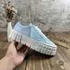 Avec boîte Prad Double Roue Nylon Gabardine Baskets Dsigner Triangle Toile Chaussures Casual Femmes Baskets Baskets Triple Fond Épais Bm 9298