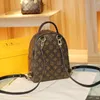2022 Designerv￤skor Luxury Women Mini ryggs￤ck Handv￤skor axelv￤skor Designers Travel Messenger Bag Kvinnlig handv￤ska