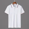Klassisk designer Polos Summer Mens Polo Shirt med bokst￤ver Badge broderi Casual T-shirt Men toppar kl￤der M-2XL 4 f￤rger