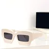 Nowe okulary przeciwsłoneczne Projektantki Kobiety Summer X6 Pure Nisze High-end Street Marka Ochrona UV Losowe pudełko Fastrack Okulary przeciwsłoneczne