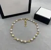 Colar de flores da moda feminino, joias de designer, colar de corrente de ouro para mulheres, luxo, letras G, joias de amor, pulseira de casamento com pérolas