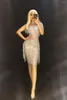 Stage Wear Femmes Sexy Mesh Voir à travers les franges Robe Sparkly Crystal Birthday Célébrer Robes Soirée Prom Party Sans Manches Tassel Outfit