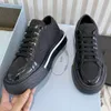 Med Box Prad Womens Casual Sports Shoes S Women Designer Ro Renylon och Shiny Leather Sneakers ökar klassisk duk sneaker SM 8926